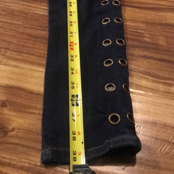 Aphrodite Jeans size 3 - Picture 8 of 9